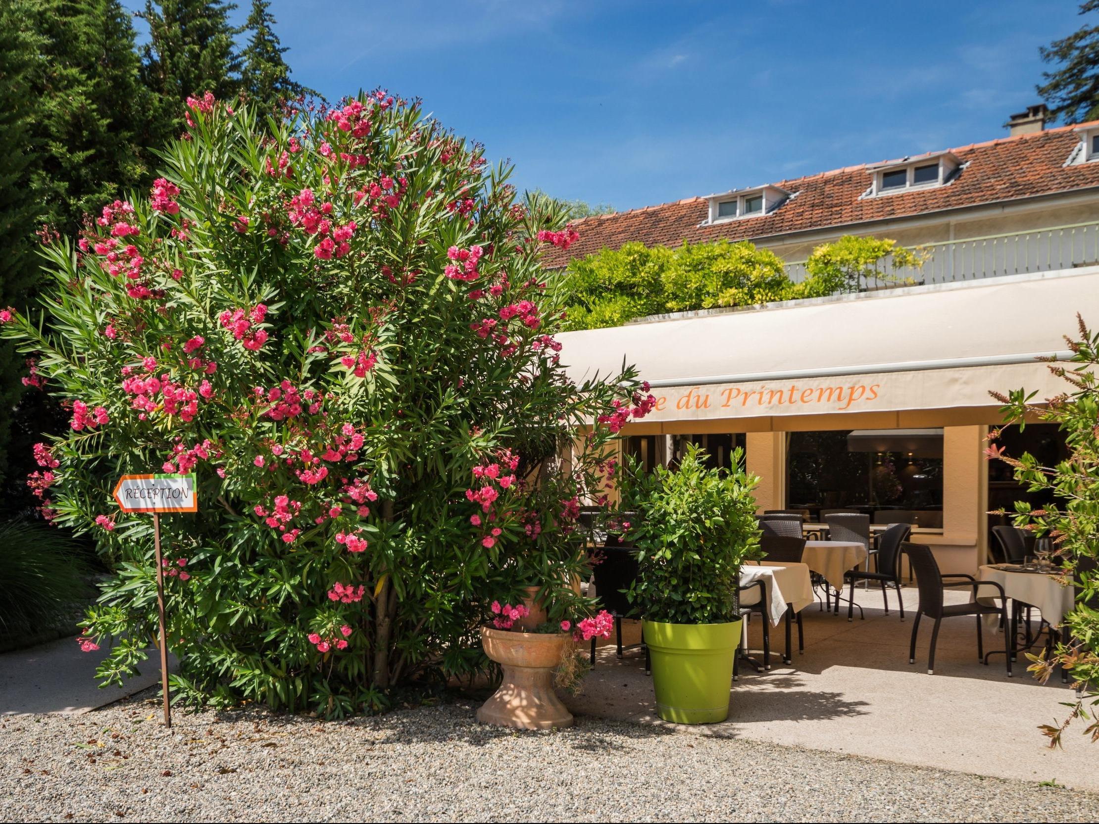 Logis Le Printemps Hotel Restaurant - Μοντελιμάρ Εξωτερικό φωτογραφία